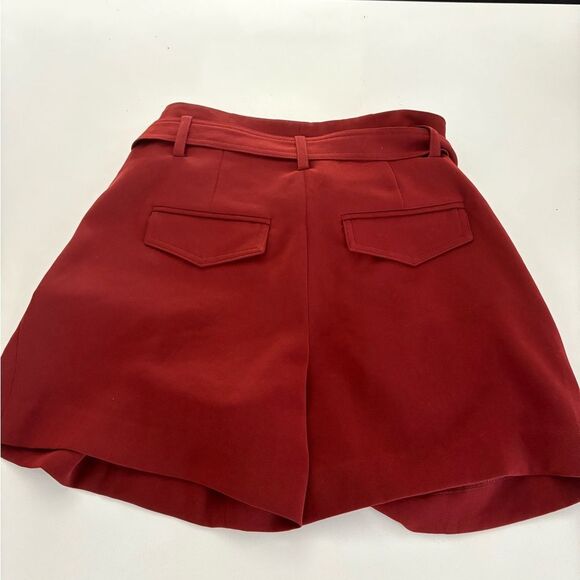 Vince High Red Waisted Belted Shorts - Picture 5 of 8